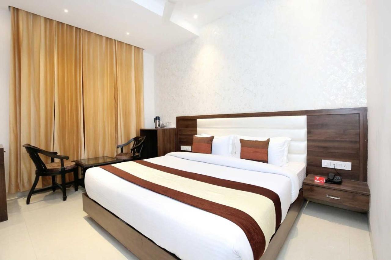 Hotel O Grand Star Амритсар Экстерьер фото